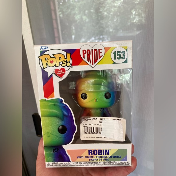 PRIDE Funko Pops! With Purpose! DC Heroes ROBIN 153 Rainbow New In Box - Picture 8 of 14